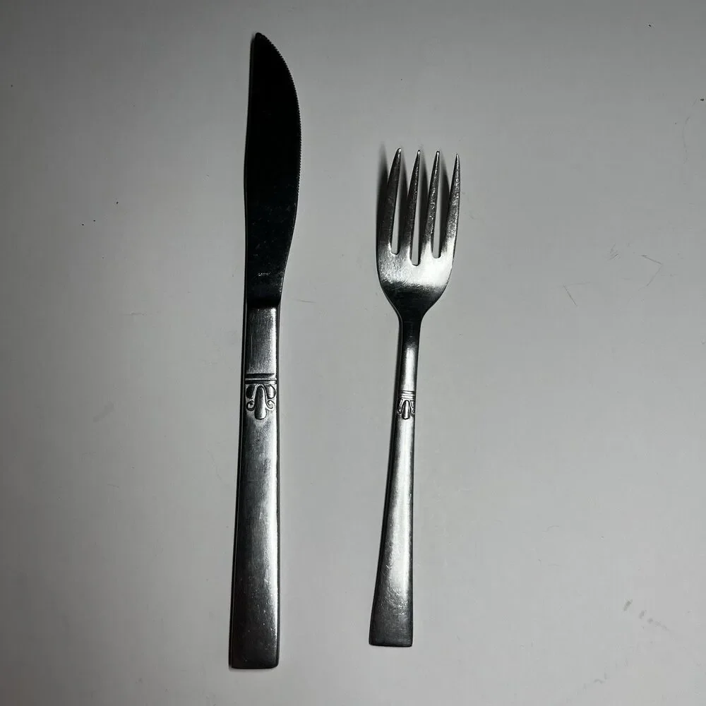 Lot of 2 Vintage Hull Dorzel Embrace Stainless Japan Dinner Knife & Fork